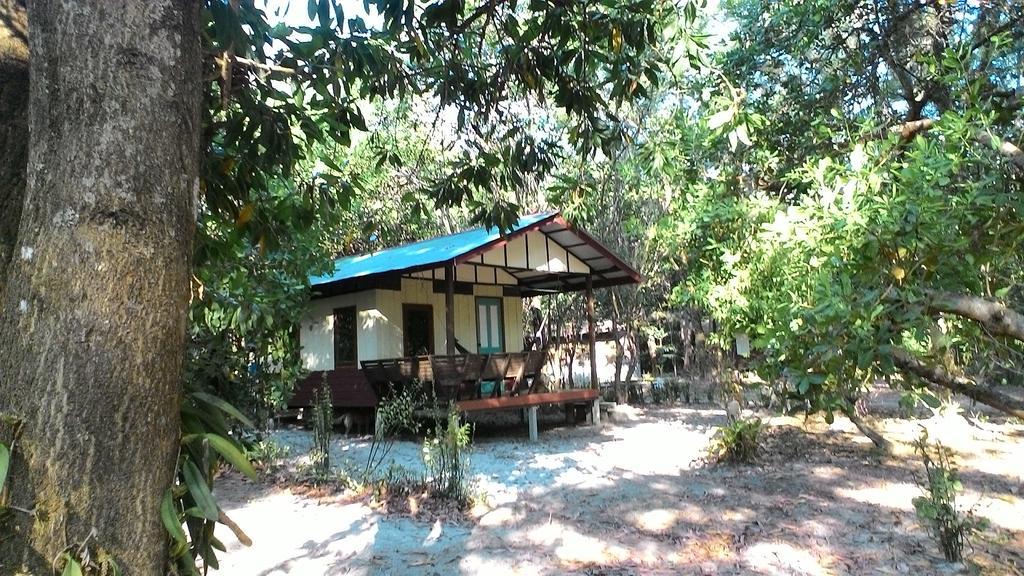 Готель Hornbill Hut Ко-Фаям Екстер'єр фото