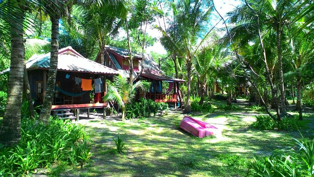 Готель Hornbill Hut Ко-Фаям Екстер'єр фото